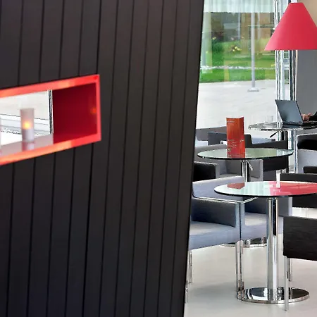 Novotel West Szálloda