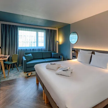 Novotel West
