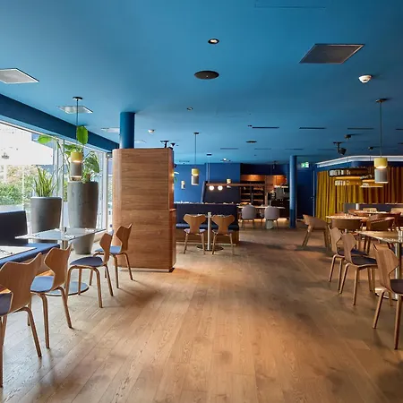 Novotel West Szálloda