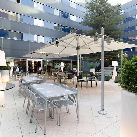 Szálloda Novotel West 4*