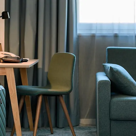 Novotel West
