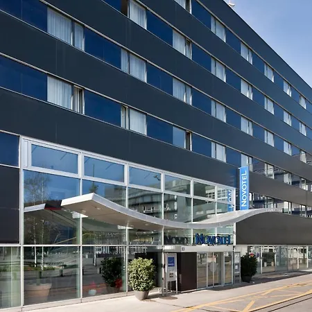 Novotel West