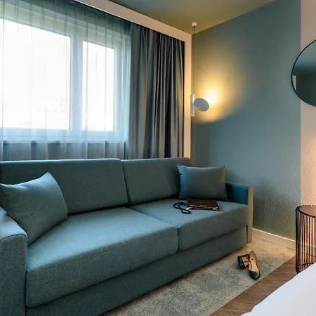 Novotel West Szálloda