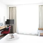 Novotel West Отель 4*