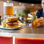 Novotel West Отель Цюрих