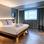 Szálloda Novotel West