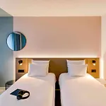 Novotel West 4*