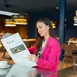 Szálloda Novotel West