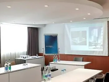 Novotel West Szálloda
