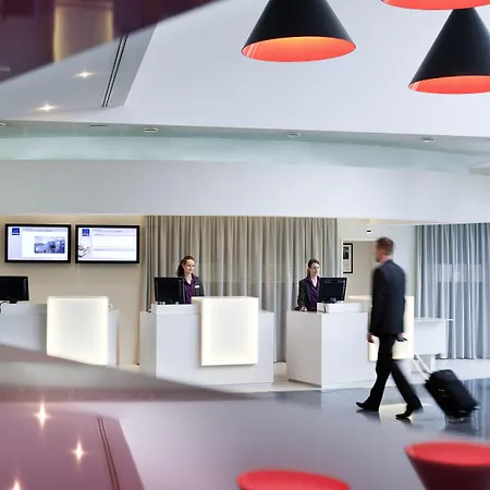 Novotel West Готель 4*