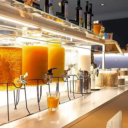 Novotel West Szálloda 4*