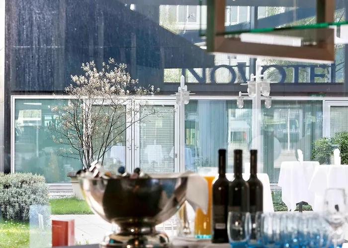 Hotel Novotel West 4*