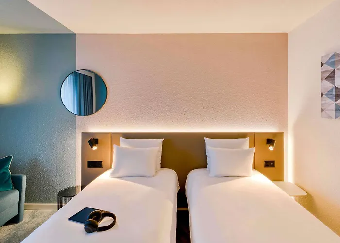 Hotel Novotel West 4*